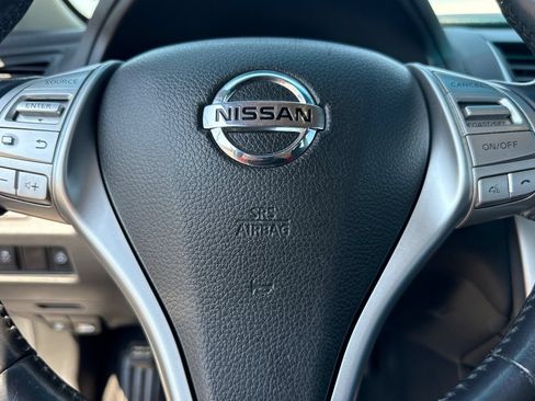Used 2018 Nissan Altima 2.5 SL FWD image 22