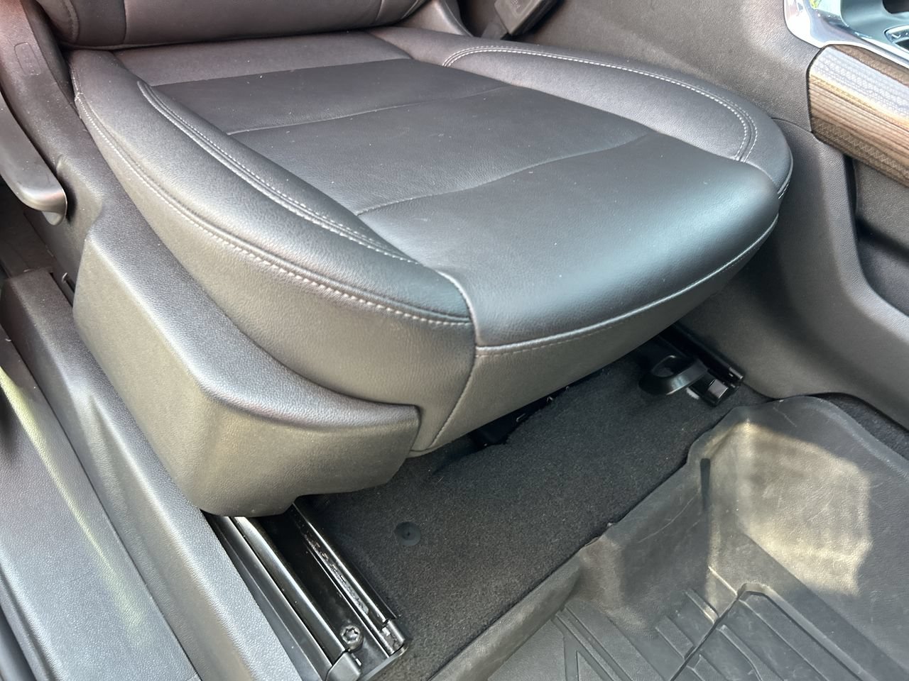 Used 2024 Chevrolet Silverado 1500 RST w/ RST All Star Premium Package AWD/4WD image 16