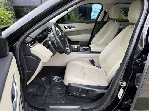 Used 2020 Land Rover Range Rover Velar S image 11