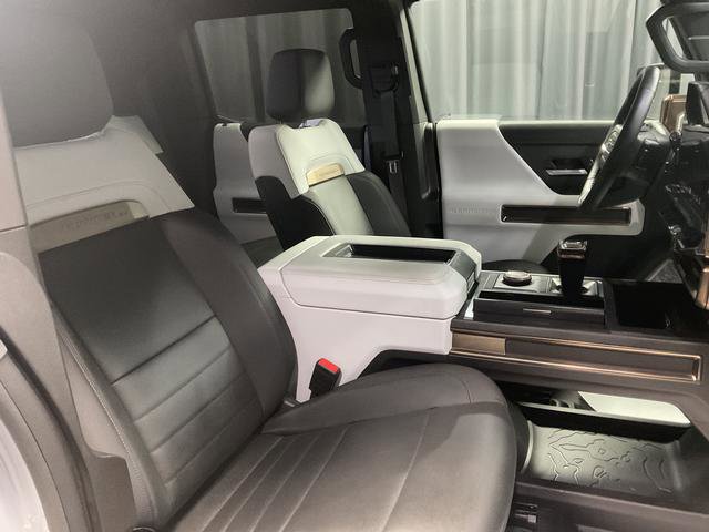 Used 2024 GMC Hummer EV 2X w/ LPO, Illumination Package AWD/4WD image 16