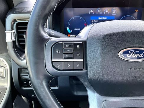 Used 2024 Ford F250 Lariat w/ Lariat Ultimate Package AWD/4WD image 23