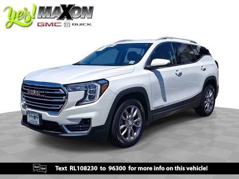 Certified 2024 GMC Terrain SLT AWD/4WD image 1