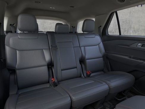 Used 2026 Ford Explorer Active w/ Active Comfort Package AWD/4WD image 41