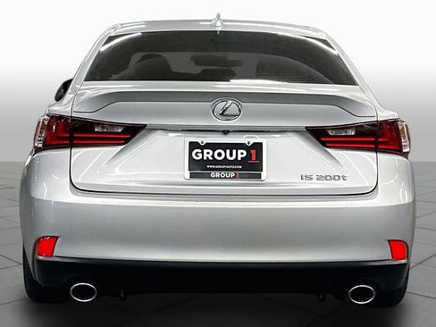 Used 2016 Lexus IS 200t w/ Navigation System Package RWD image 4