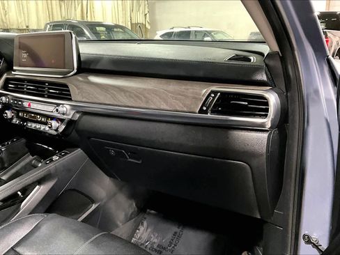 Used 2022 Kia Telluride EX w/ Towing Package image 18