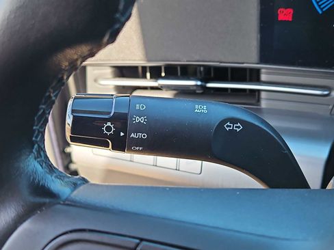 Certified 2025 Hyundai Kona SEL image 26