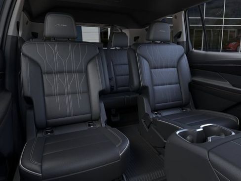 New 2026 Buick Enclave Avenir w/ Super Cruise Package FWD image 17
