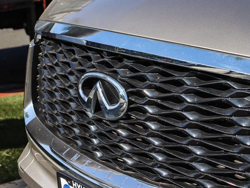 Used 2023 INFINITI QX60 Luxe w/ Cargo Package image 3