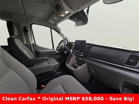 Used 2024 Ford Transit 350 XLT image 31