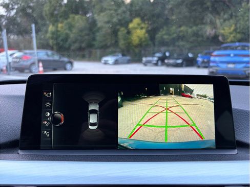 Used 2017 BMW 320i xDrive Sedan image 28