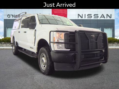 Used 2024 Ford F350 XL w/ XL Driver Assist Package image 1