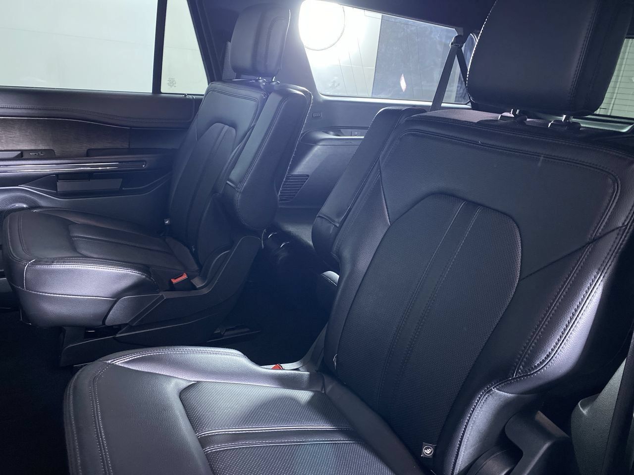 Used 2021 Ford Expedition Max Limited AWD/4WD image 15