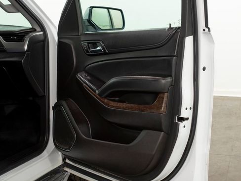 Used 2016 Chevrolet Tahoe 4WD image 15