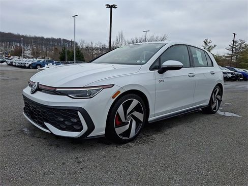 Used 2025 Volkswagen GTI S image 3