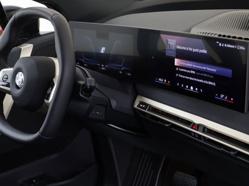 New 2026 BMW iX xDrive60 w/ Executive Package image 23