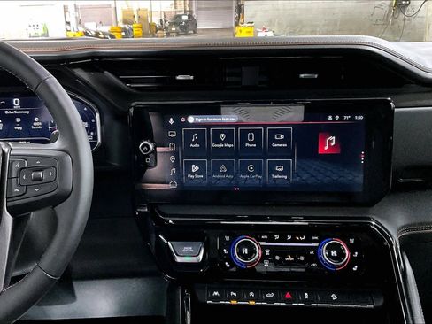 Used 2025 GMC Sierra 1500 AT4 w/ Technology Package image 7