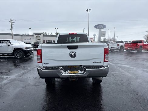 Used 2021 RAM 3500 Tradesman image 7