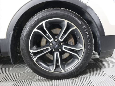 Used 2015 Ford Explorer Sport image 6