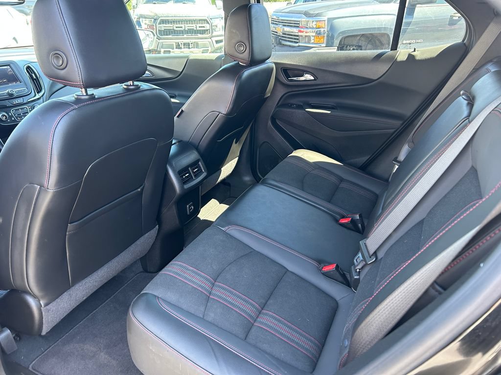 Used 2022 Chevrolet Equinox RS FWD image 30