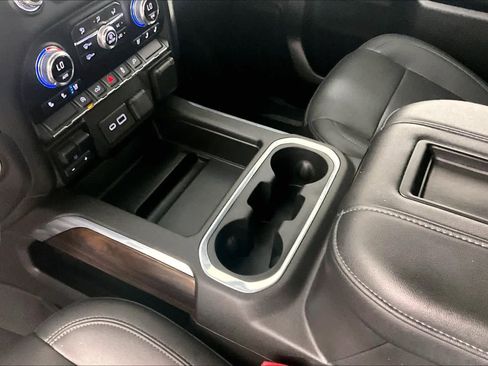 Certified 2021 GMC Sierra 1500 SLT RWD image 16