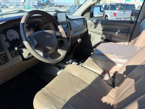 Used 2005 Dodge Ram 2500 Truck SLT w/ Quad Cab Big Horn Value Group image 17