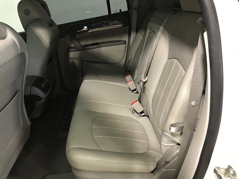 Used 2015 Buick Enclave Leather w/ Trailering Package FWD image 16