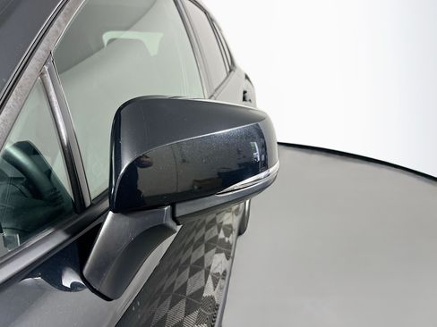 Used 2023 Toyota Corolla Cross LE w/ Moonroof Package FWD image 12