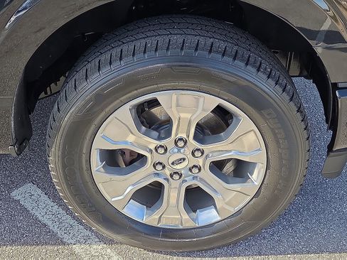 Used 2022 Ford F150 Platinum w/ Equipment Group 701A High image 7