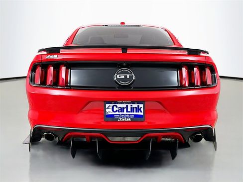 Used 2017 Ford Mustang GT Premium image 7