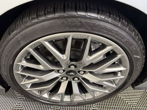 Used 2024 Ford Mustang GT Premium image 27