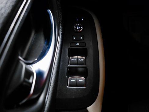 Certified 2023 Honda HR-V EX-L image 24