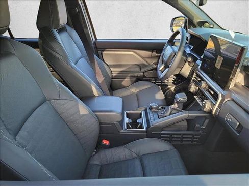Used 2026 Toyota 4Runner TRD Off-Road Premium AWD/4WD image 15