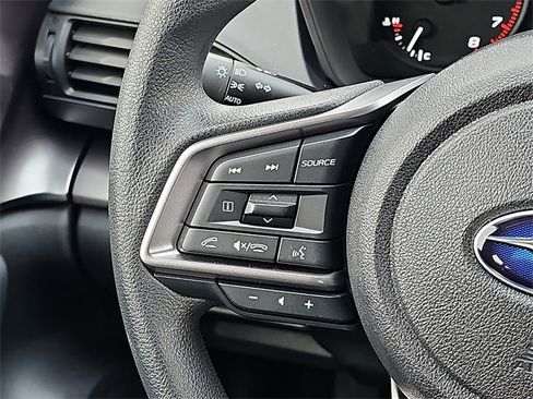 Certified 2025 Subaru Impreza 2.0i image 20