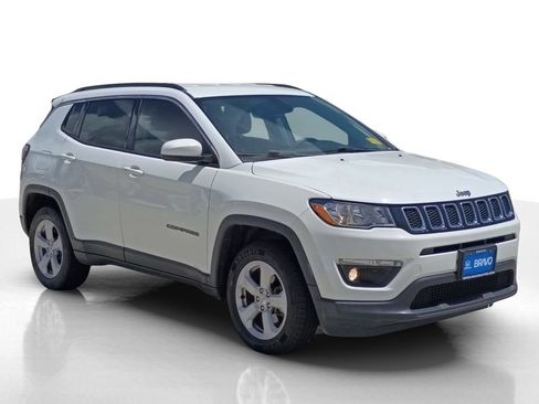 Used 2021 Jeep Compass Latitude AWD/4WD image 3