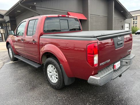 Used 2019 Nissan Frontier SV AWD/4WD image 3