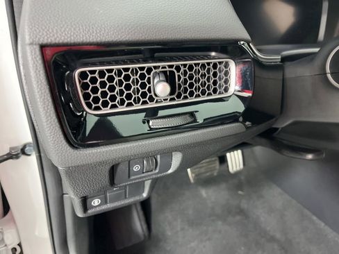 Certified 2022 Honda Civic Sport Touring image 27