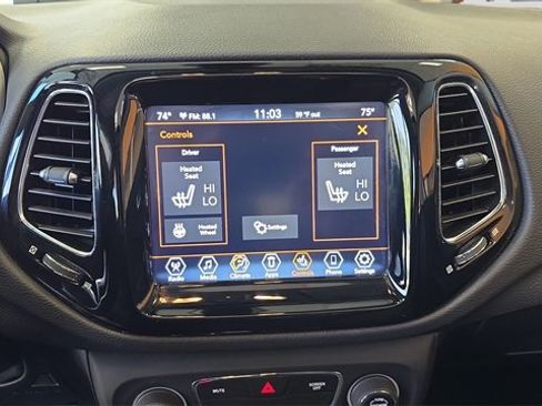 Used 2019 Jeep Compass Limited image 23