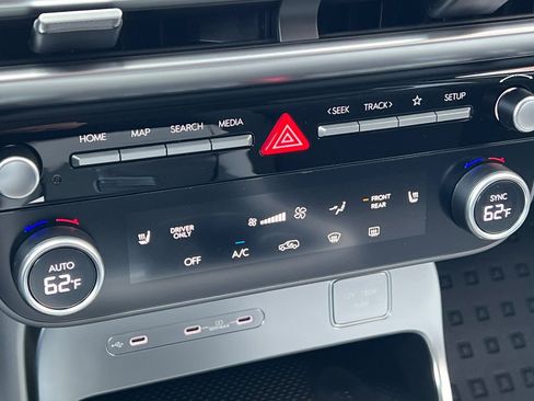 New 2026 Hyundai Ioniq 9 S image 25