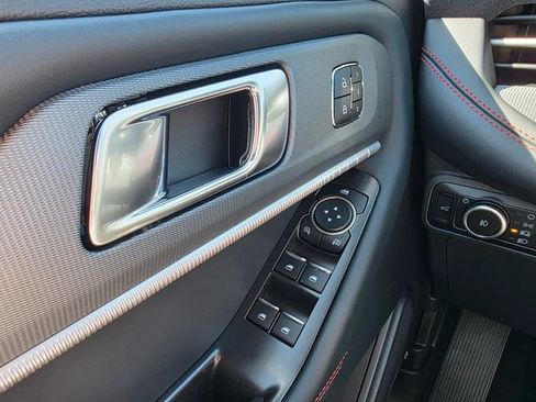 New 2026 Ford Explorer ST-Line w/ ST-Line Street Pack image 24