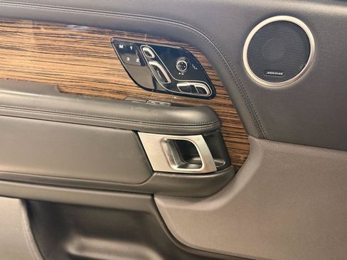 Used 2019 Land Rover Range Rover HSE AWD/4WD image 29