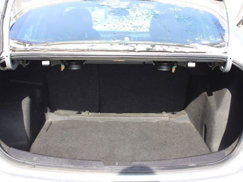 Used 2016 Chevrolet Malibu LT w/ Leather Package image 9