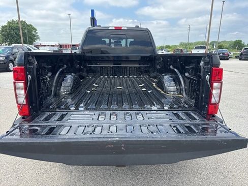 Used 2022 Ford F450 Lariat w/ FX4 Off-Road Package image 12