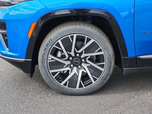 New 2025 Jeep Wagoneer S Limited AWD/4WD image 13