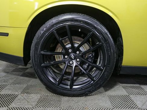 Used 2021 Dodge Challenger R/T Scat Pack w/ T/A Package image 16