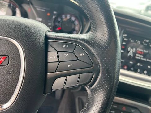Used 2018 Dodge Challenger R/T w/ Driver Convenience Group RWD image 14