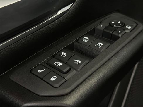 New 2025 RAM 1500 Big Horn image 28