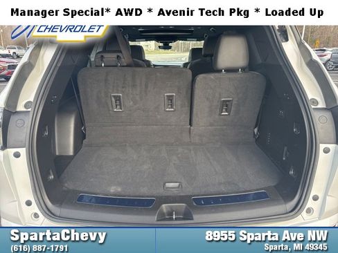 Used 2023 Buick Enclave Avenir image 22