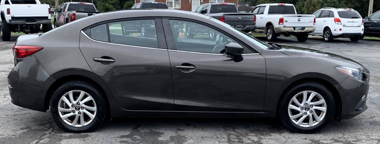 Used 2014 MAZDA MAZDA3 i Touring FWD image 6