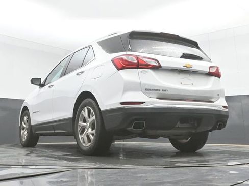 Used 2020 Chevrolet Equinox LT FWD image 33