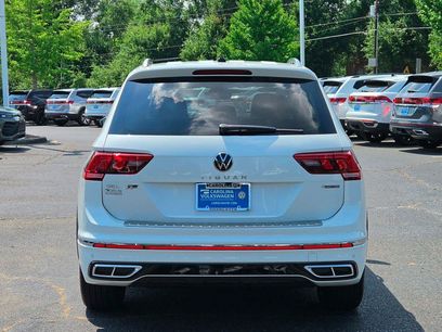 Used 2022 Volkswagen Tiguan SEL R-Line
